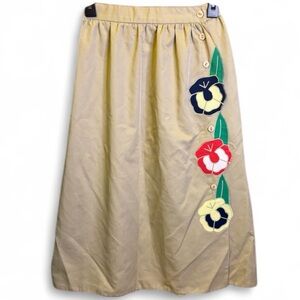 Sunny South Fashions Vintage Beige Floral Appliqué Midi Skirt – Size 8